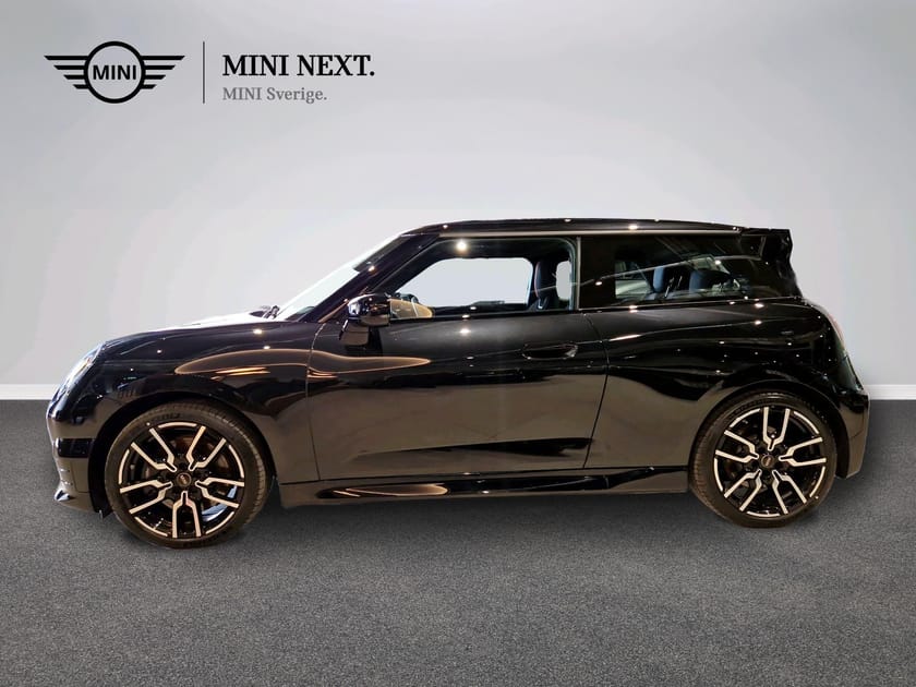 Bild 3 av MINI Cooper SE John Works Trim, Paket S