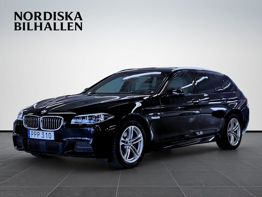 Bild 3 av BMW 530d xDrive Touring 530 Steptronic M Sport Harm/K Pano Värmare