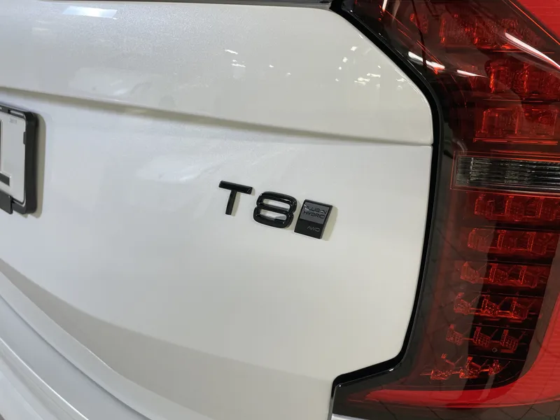 Bild 10 av 15 – Volvo XC90 T8 Ultra Black Edition