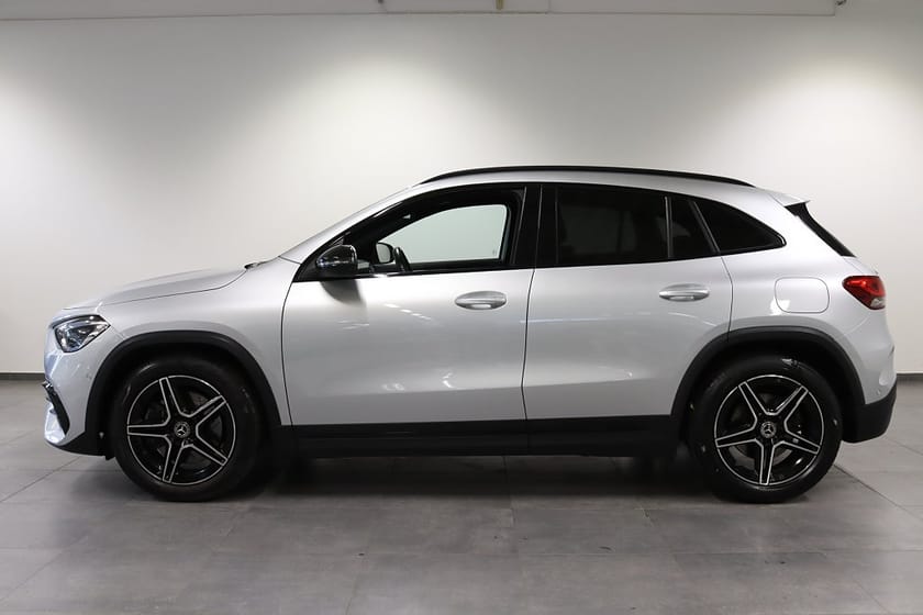 Bild 3 av Mercedes-Benz GLA 250 4MATIC 8G-DCT AMG Line