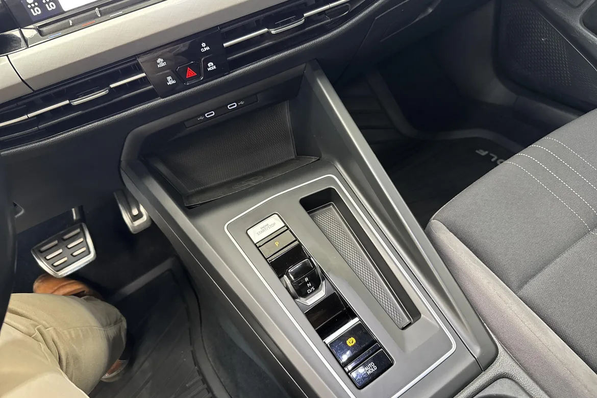 picture of a car