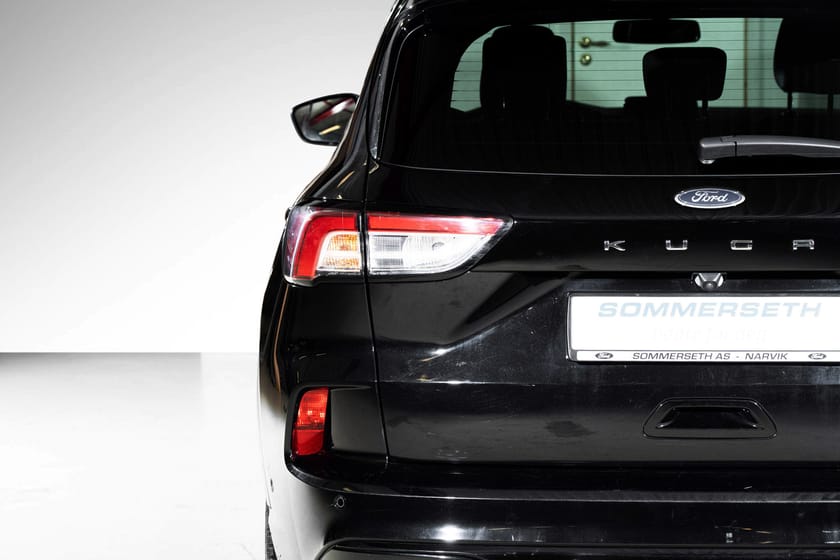 Bilde 5 av Ford Kuga Plug-In Hybrid Plug in ST-Line Head-up/Krok/ACC/360++