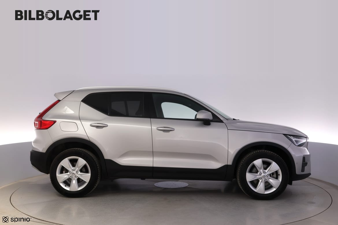 Volvo XC40 2024 - miniatyr 2