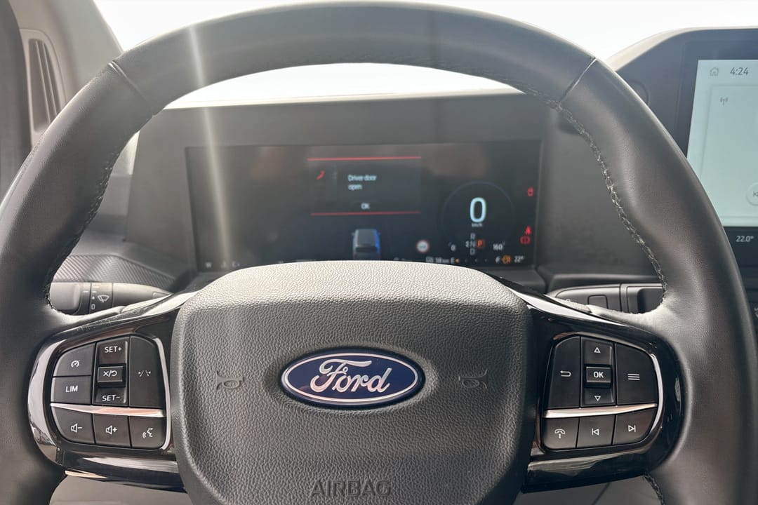 Ford Transit Custom 320 Plug-in Hybrid