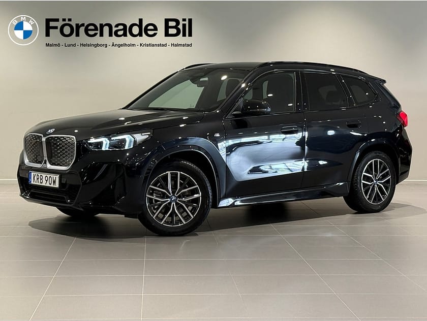 Bild 1 av BMW iX1 xDrive30 M Sport Business Innovation Drag Adpt Farth