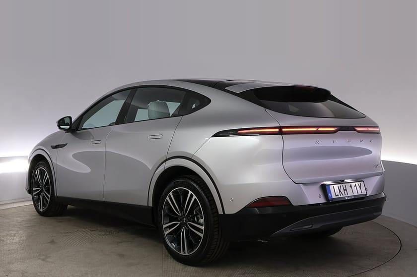 Bild 4 av XPENG G6 Standard Range Pano Läder Elstol 360 XPilot BLIS