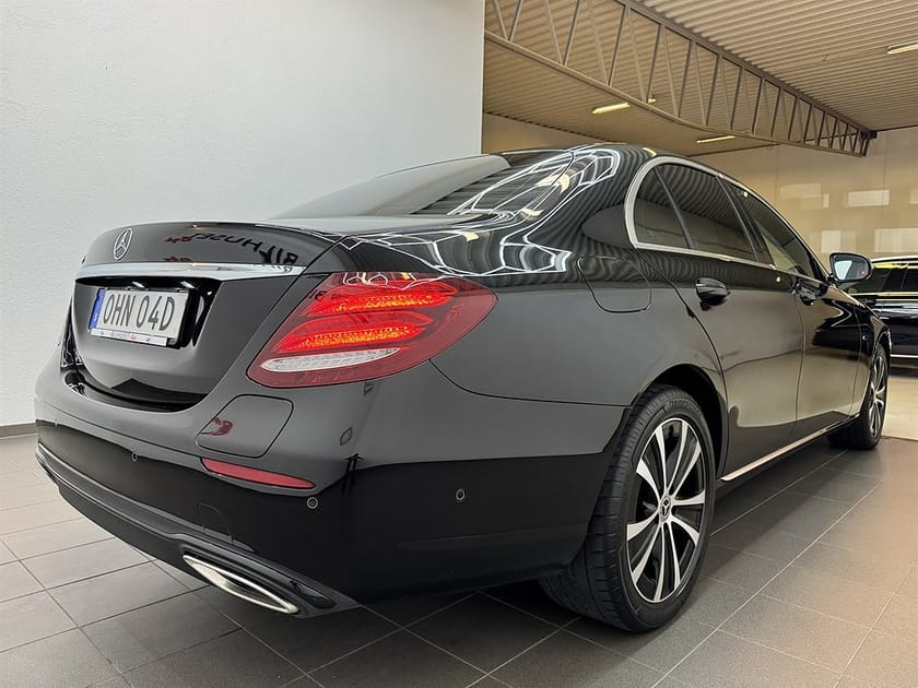 Bild 3 av Mercedes-Benz E 300 e 320hk Avantgarde Värmare/Navi/Bkamera/Ambient