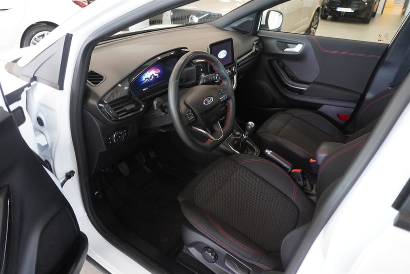 Bild 2 av Ford Puma 2022.50 My 5-Dörrars ST-Line 1.0 EcoBoost Mh