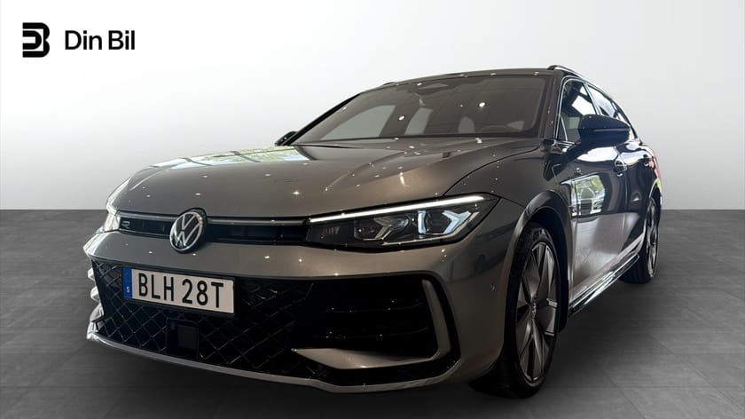 Bild 1 av Volkswagen Passat Variant eHybrid R-LINE 272 hk Drag/Värmare/Panoram