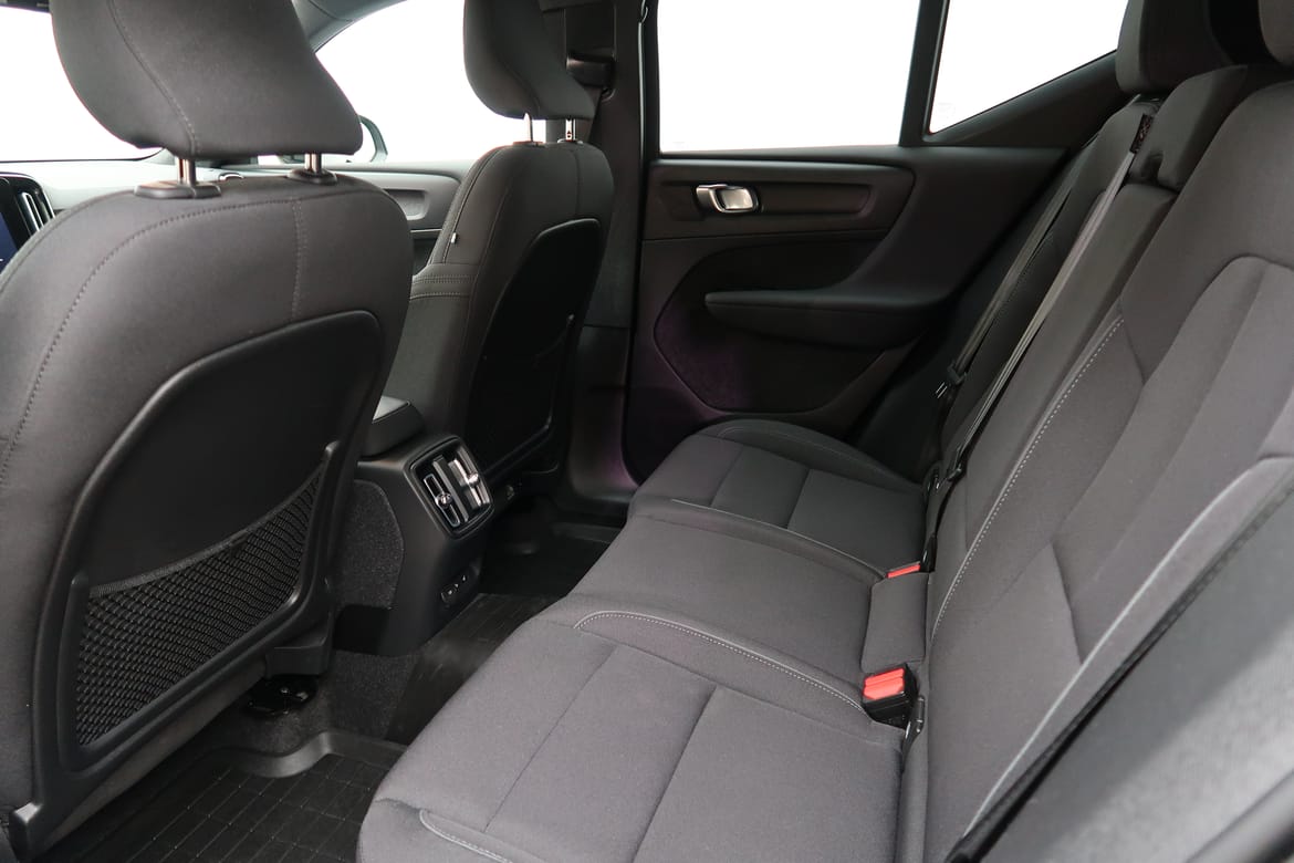 Volvo XC40 2023 - miniatyr 5