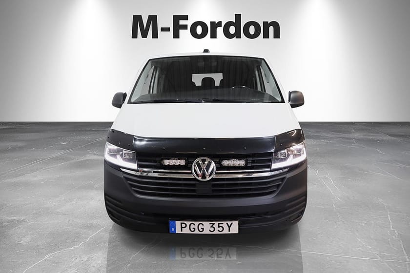 Bild 3 av Volkswagen Transporter Kombi T32 2,0 TDI 204 / 4M / Webasto / 5-sits / Moms
