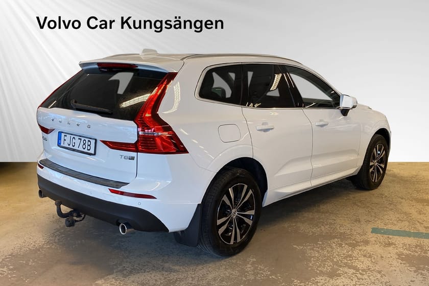 Bild 5 av Volvo XC60 T8 TE Momentum Advanced Edt DRAG / PANO / CARPLAY