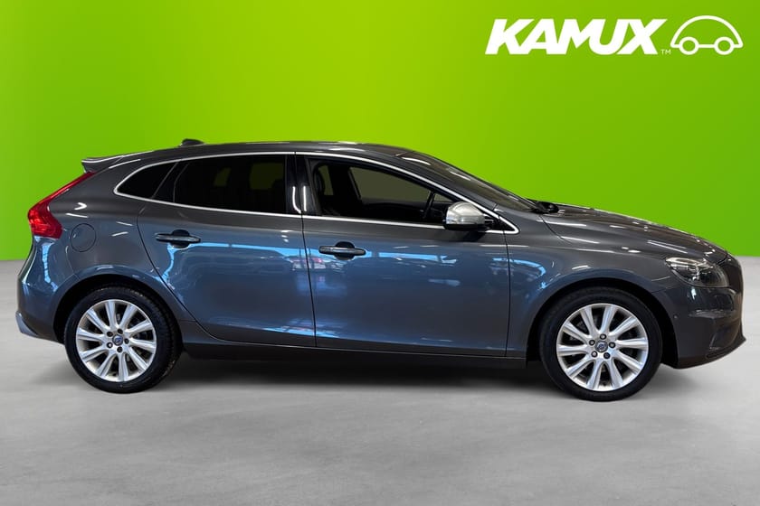 Bild 2 av Volvo V40 D3 150hk R-design Värmare SKinn BLIS Sensorer