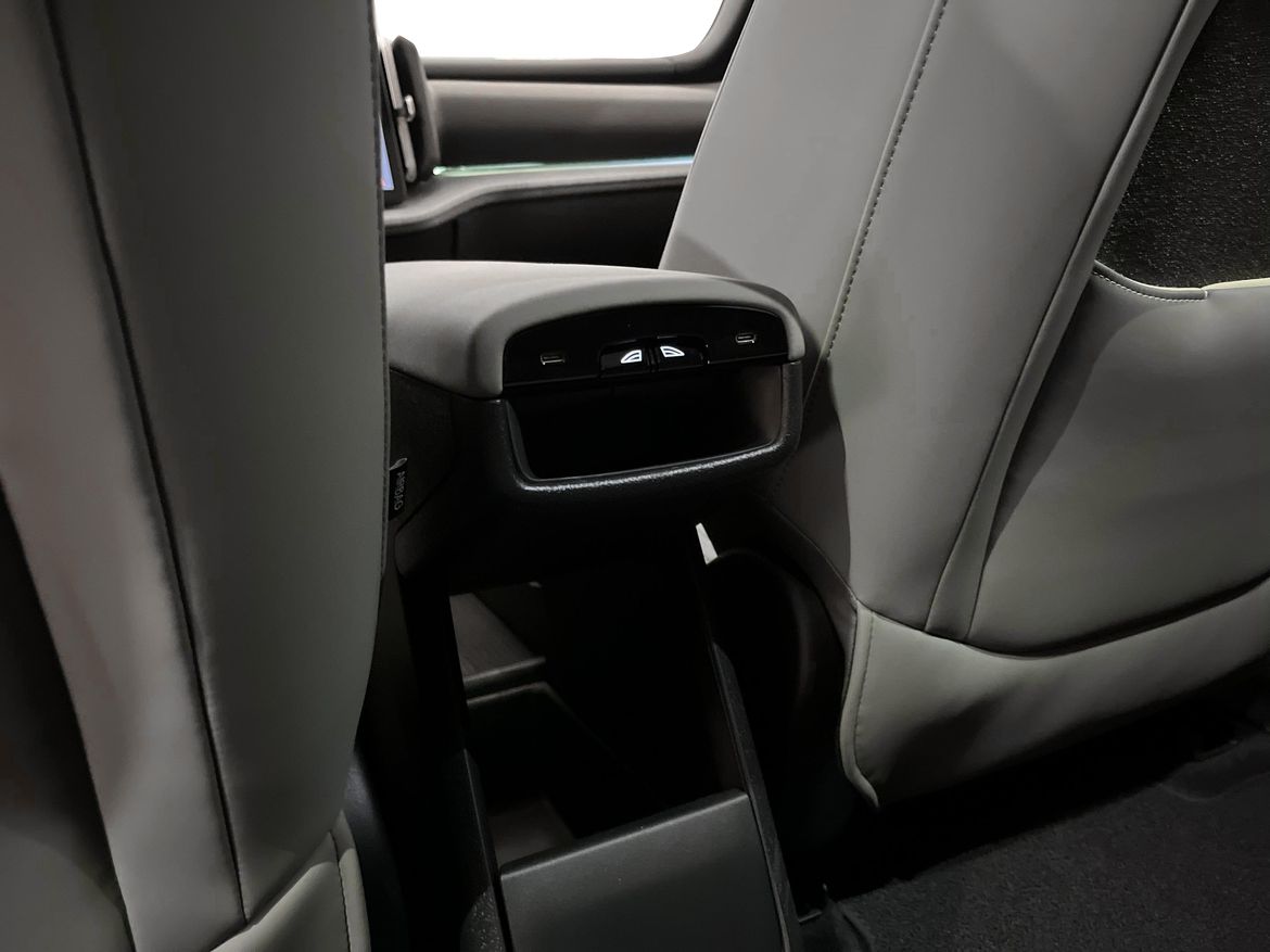 Volvo EX30 2025 - miniatyr 13