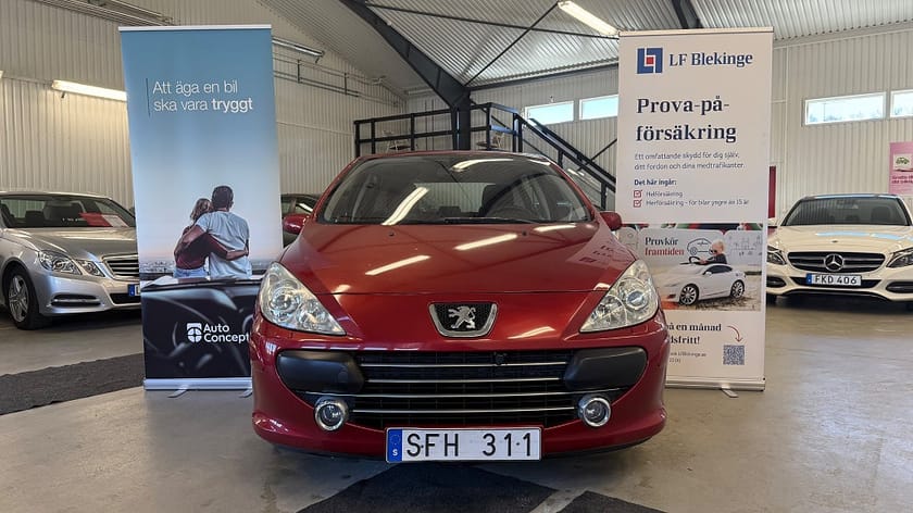 Bild 3 av Peugeot 307 5-dörrar 1.6 Manuell, 109hk, P-sensor, Drag *1 Brukare*