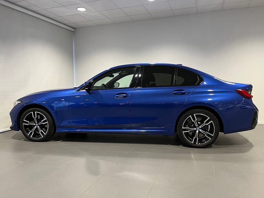 Bild 2 av BMW 330e Sedan M-Sport Drag Adaptiv Farthållare
