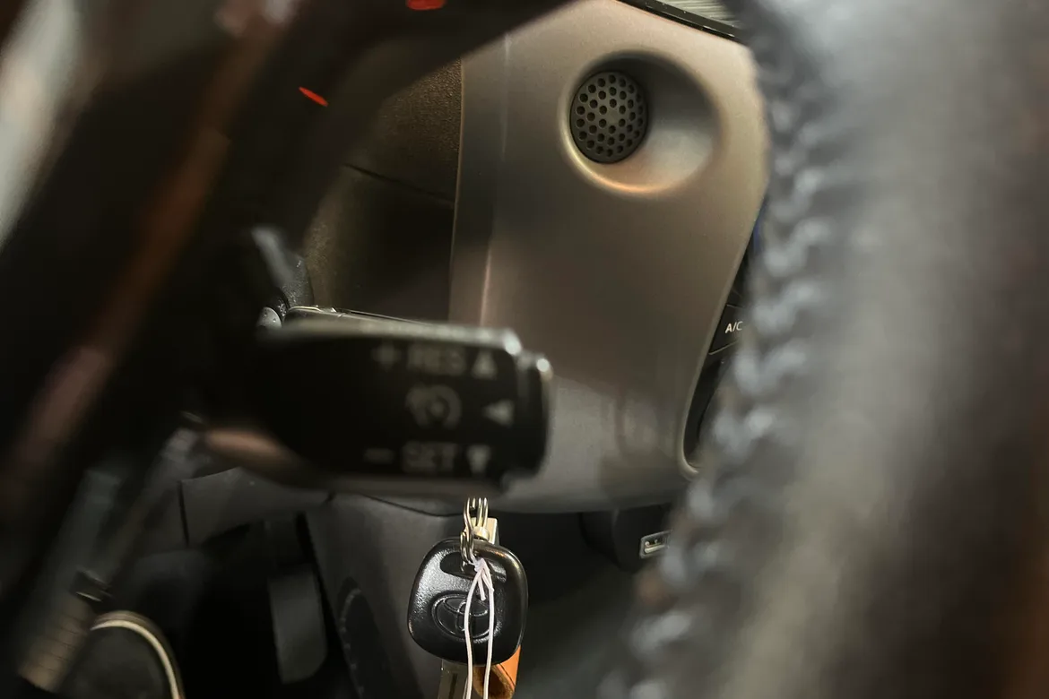 picture of a car