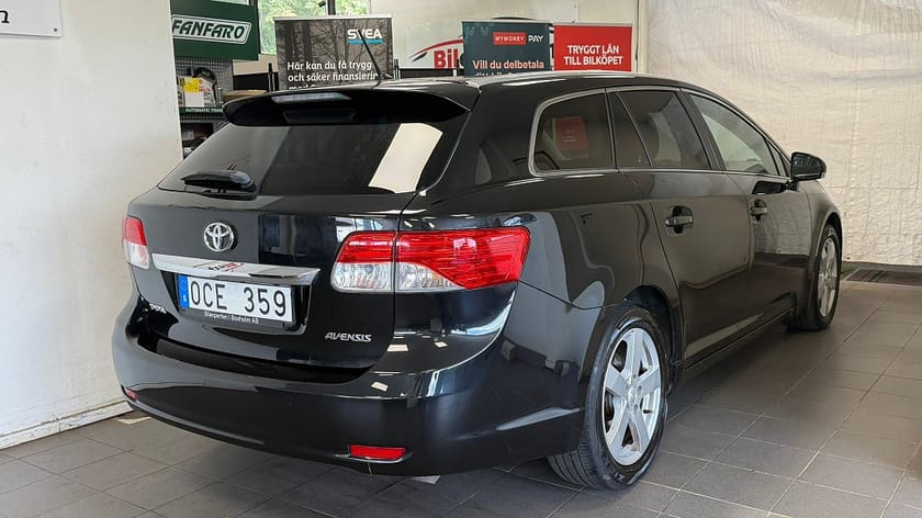 Bild 5 av Toyota Avensis Kombi 2.2 D-4D Executive|Adaptiv farthållare|Automat