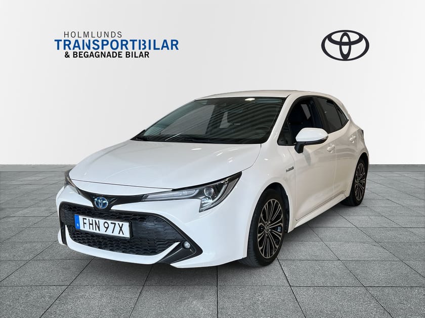 Bild 1 av Toyota Corolla Hybrid 1,8 5D Style V-Hjul motorvärmare