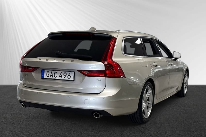 Volvo V90