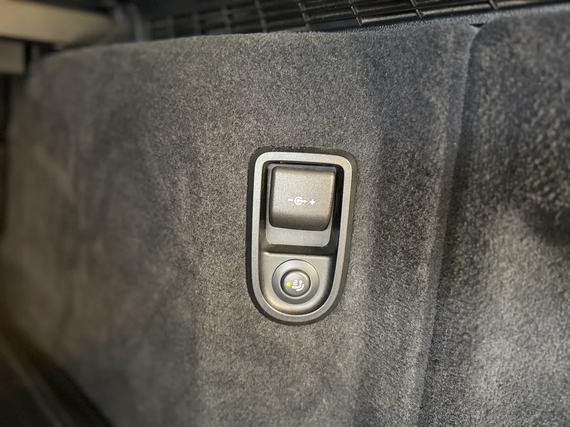picture of a car