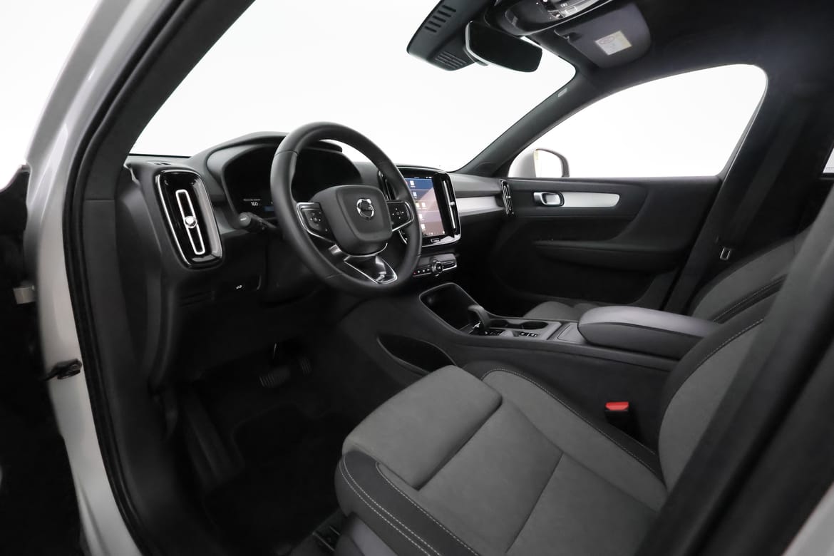 Volvo XC40 2024 - miniatyr 10