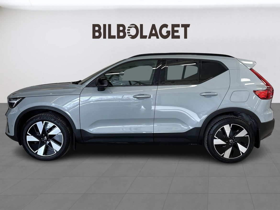 Volvo EX40 2025 - miniatyr 2