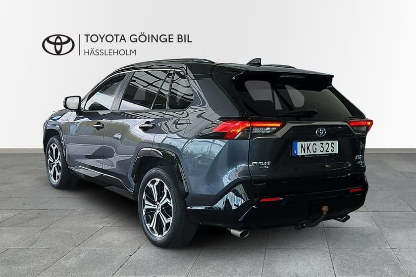 Bild 2 av Toyota RAV4 Plug-in Hybrid – Style Premium, Drag