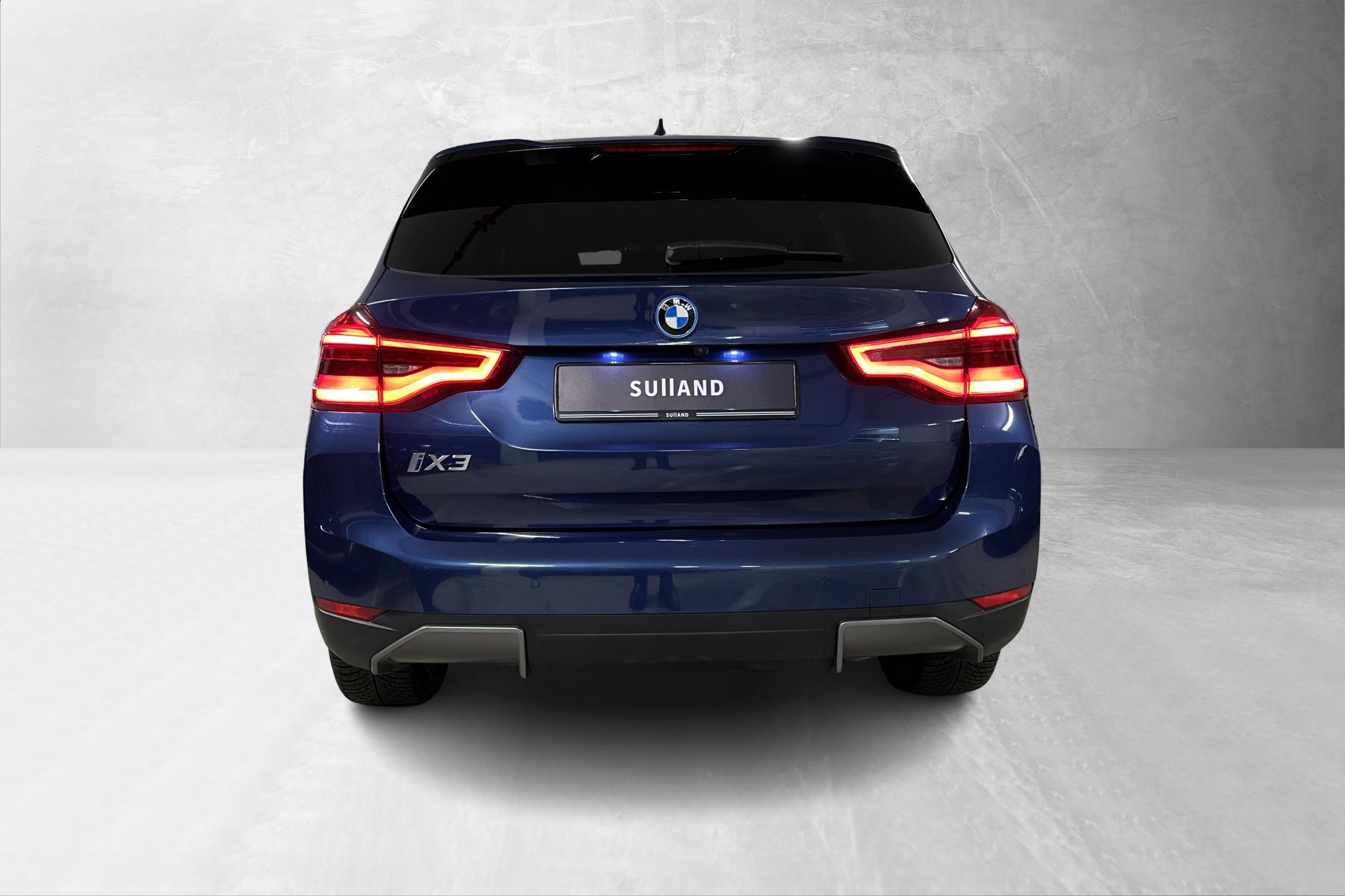 Thumnail bilde 3 av BMW iX3