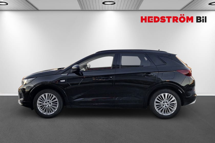 Bild 2 av Opel Grandland Hybrid4 AWD Laddhybrid 300hk