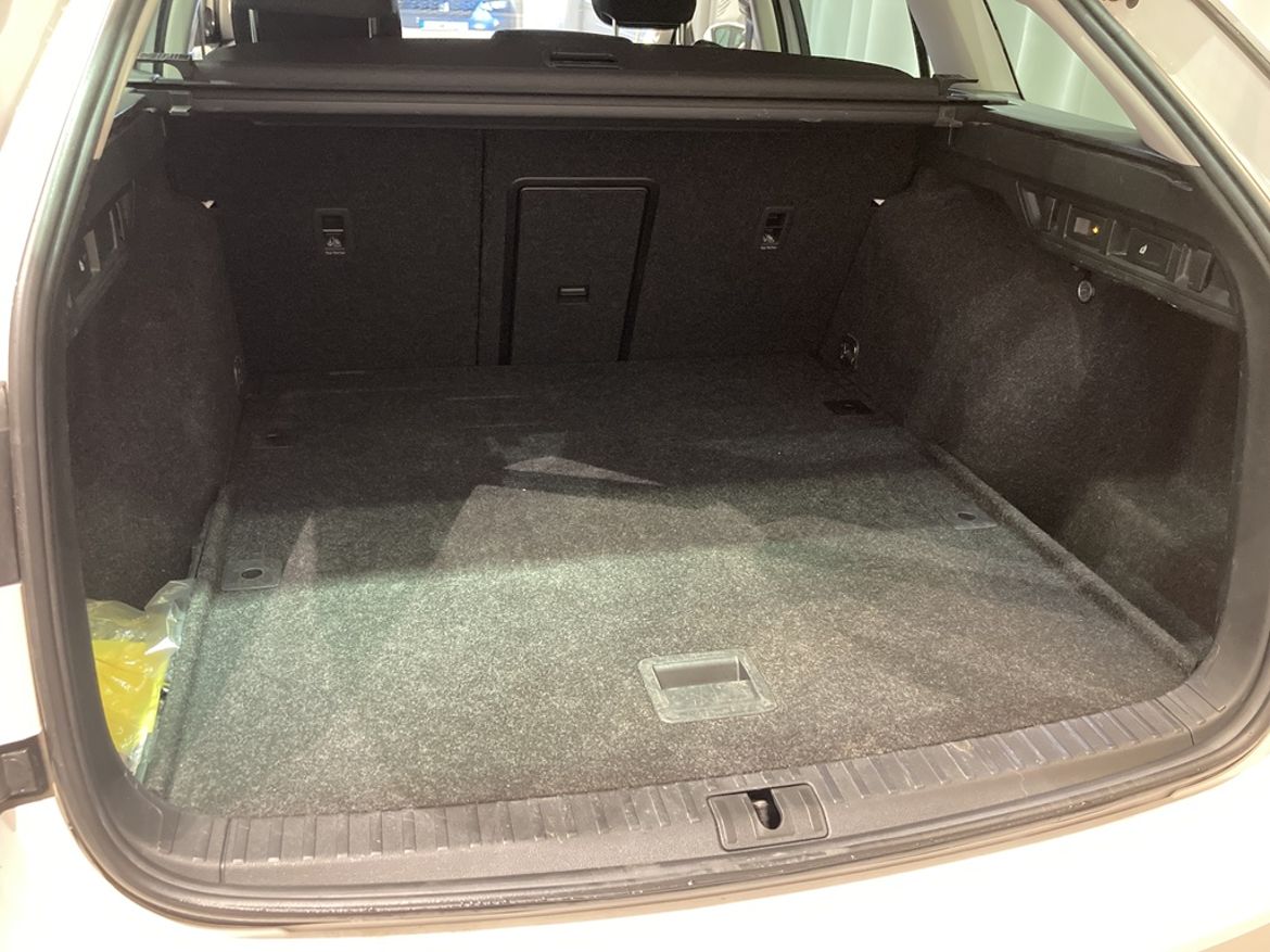 Škoda Octavia Combi 1.0 TSI Manual, 110hp, 2023