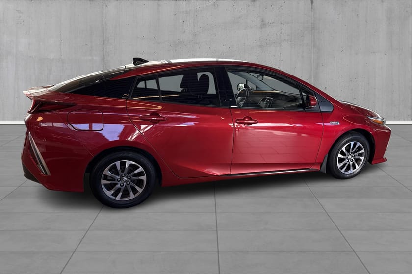 Bilde 4 av Toyota Prius Plug-in Hybrid 1,8/PHV/HUD/ACC/Kamera/Navi/++