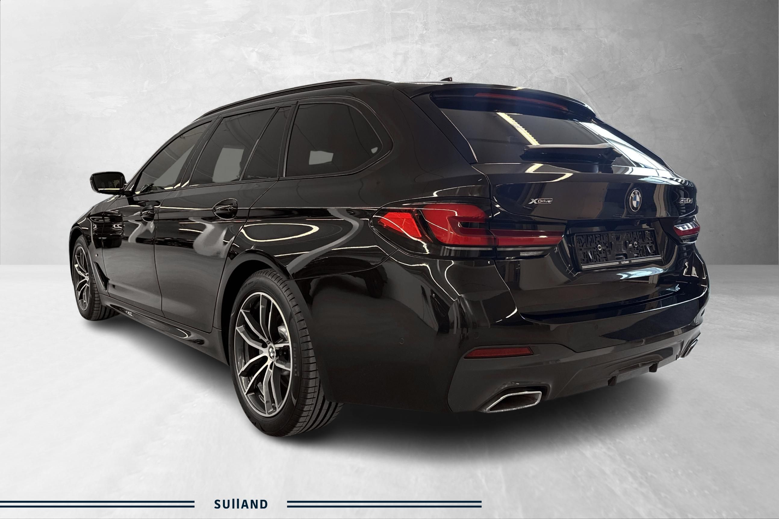 Thumnail bilde 3 av BMW 520d xDrive Touring