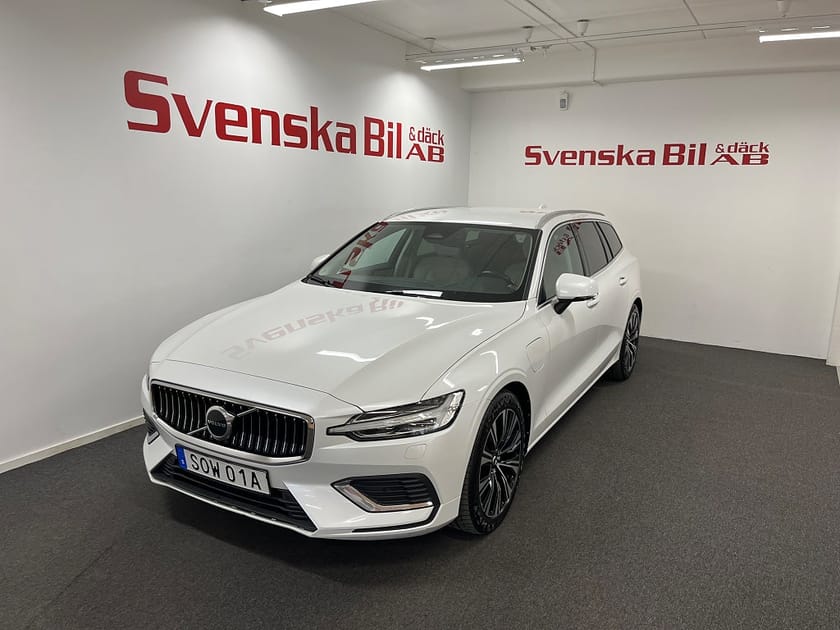 Bild 1 av Volvo V60 LADDHYBRID T6 AWD AUT Core Edition (2.99% Ränta)