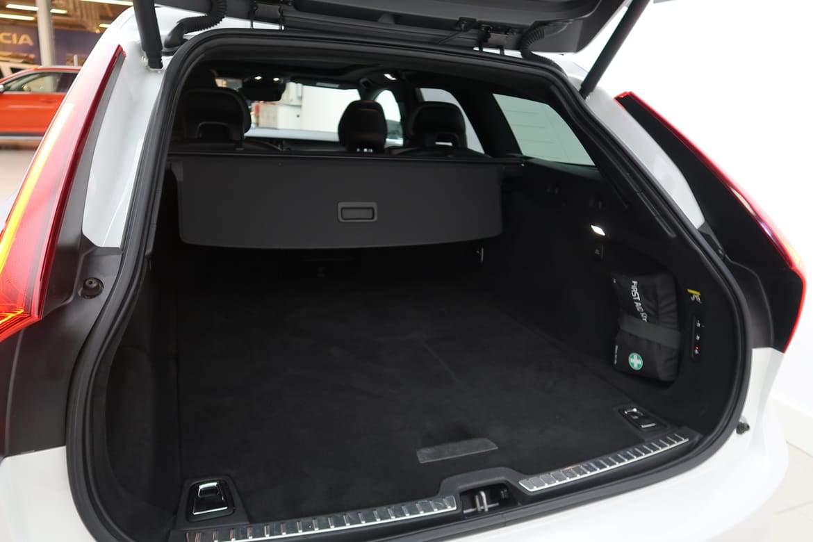 Volvo V90 2018 - miniatyr 8