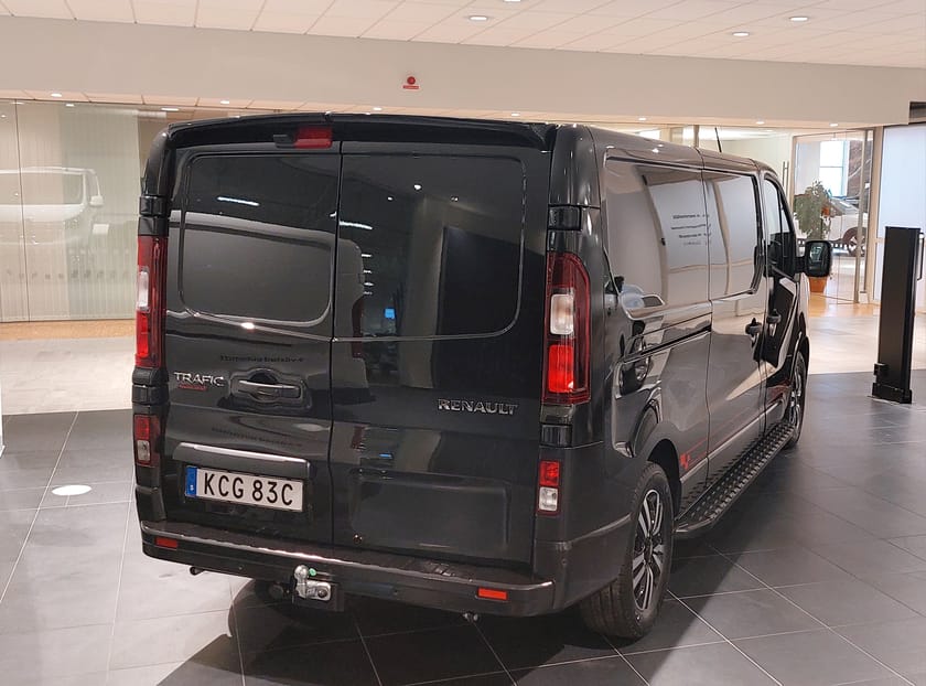 Bild 4 av Renault Trafic Skåpbil Skåp PhII Racing L2H1 170 A