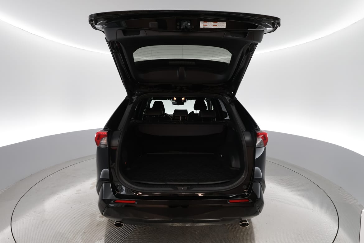 Toyota RAV4 2021 - miniatyr 16