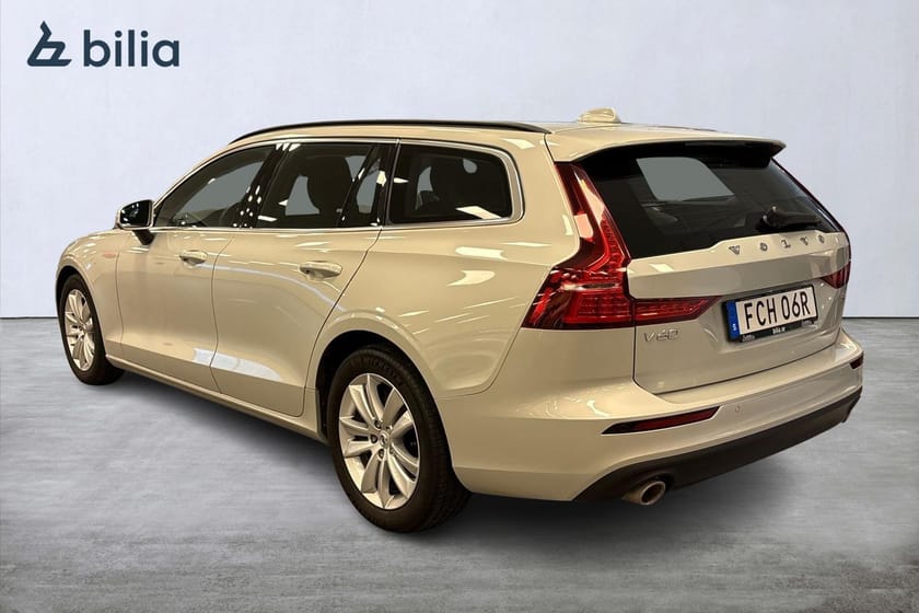 Bild 2 av Volvo V60 B4 II Bensin MomAdv Navi Pro Edition