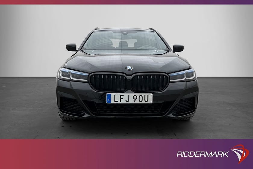 Bild 2 av BMW 540i xDrive Touring 540 333hk M Sport Innovation Pano HUD Kamera