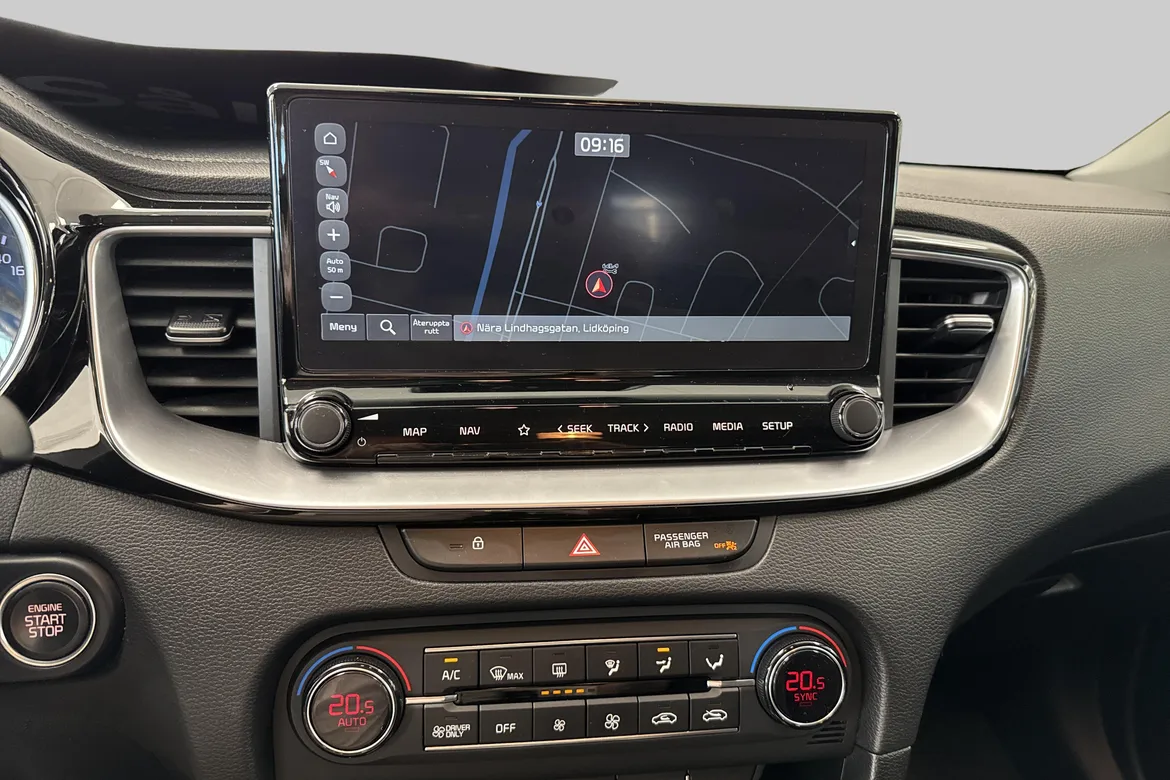 picture of a car