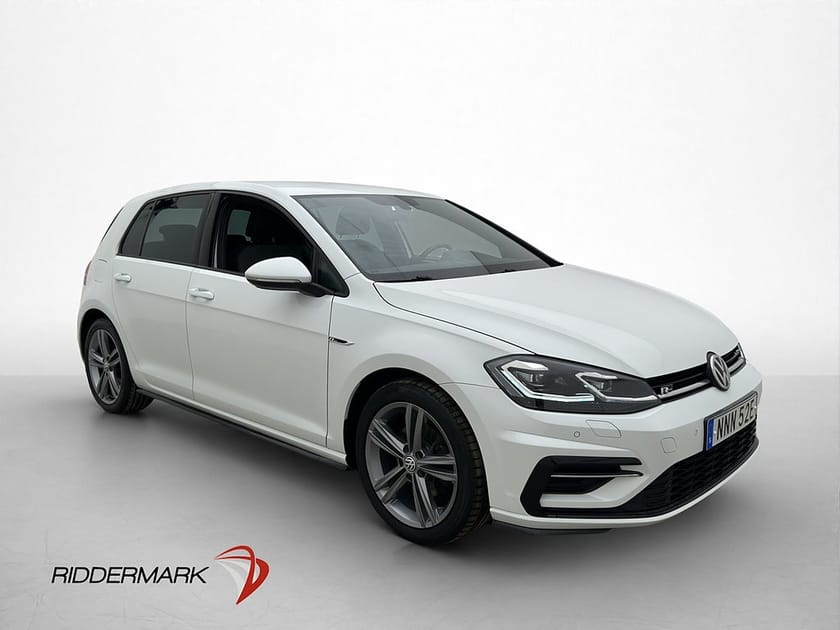 Bild 1 av Volkswagen Golf TSI 150hk R-Line Cockpit P-Sensorer CarPlay