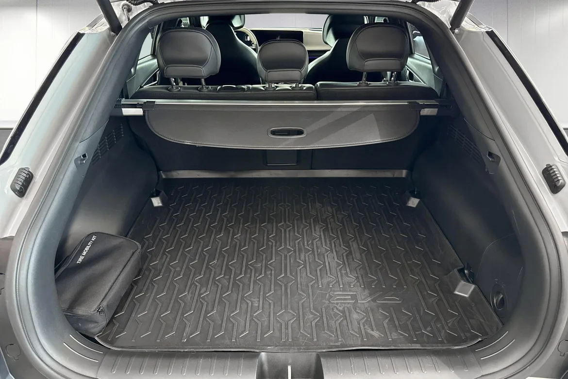 picture of a car
