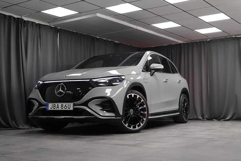 Bild 1 av Mercedes-Benz EQE SUV 350 4MATIC AMG Premium Plus AIRMATIC HUD Pano