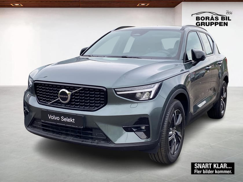Bild 1 av Volvo XC40 B4 FWD Bensin Plus Dark