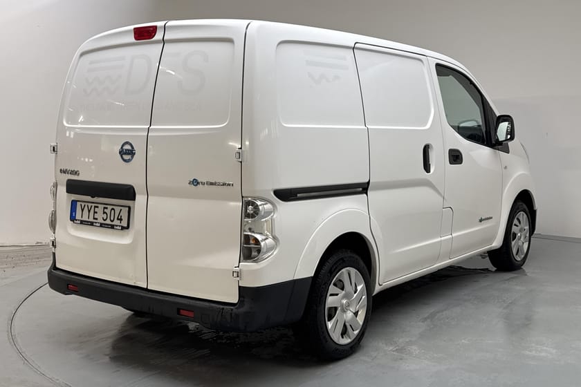 Bild 3 av Nissan e-NV200 Van 40kWh (109hk) Backkamera