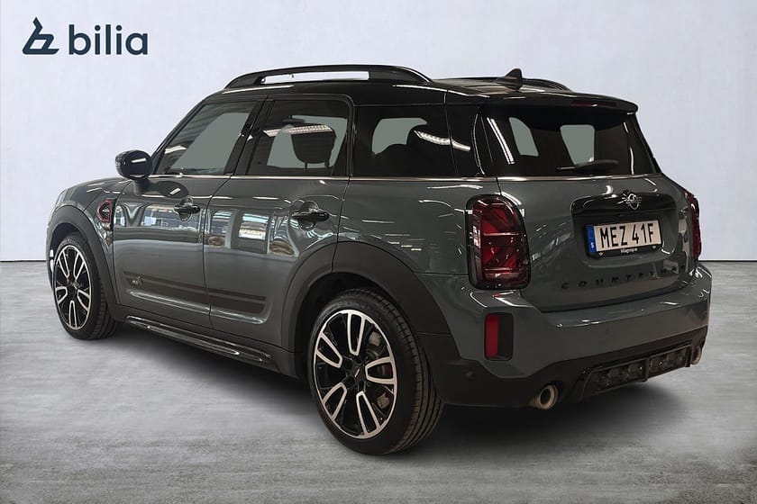 Bild 2 av MINI Countryman John Cooper Works JCW / MAXIMISE / LÄDER / PANORAMA / EL.STOL / H&K