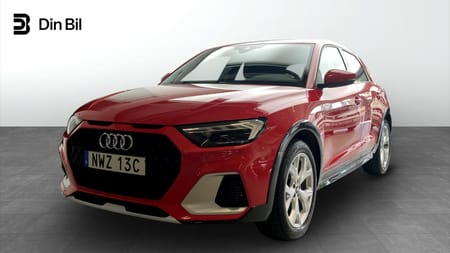 Audi A1 citycarver 30 TFSI TFSI116hk Cockpit/p-sensorer bak