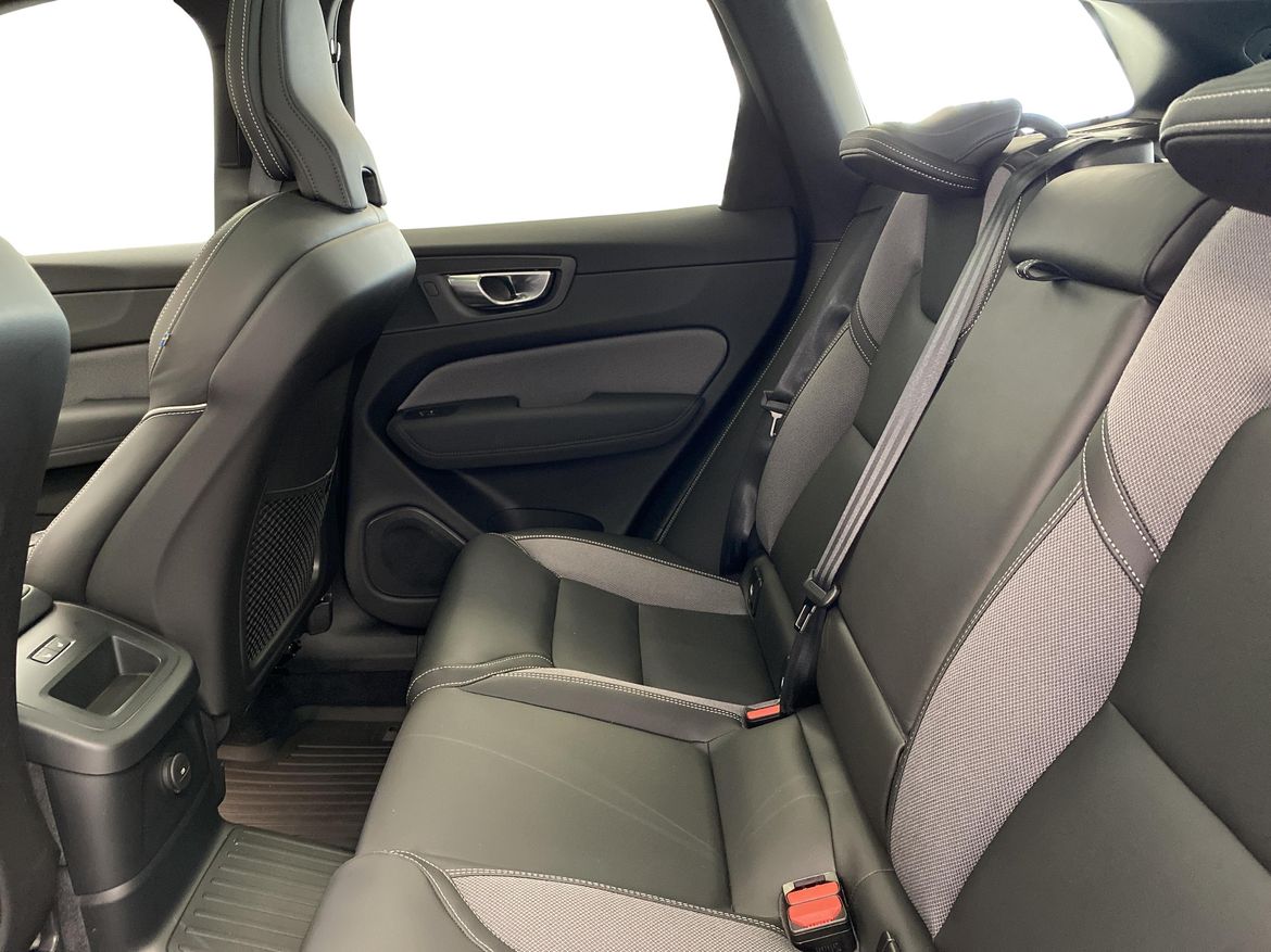 Volvo XC60 2026 - miniatyr 7