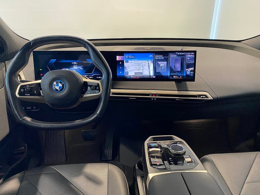Bild 4 av BMW iX xDrive50 4,95% ränta Keyless Adaptiv Farthållare H/K