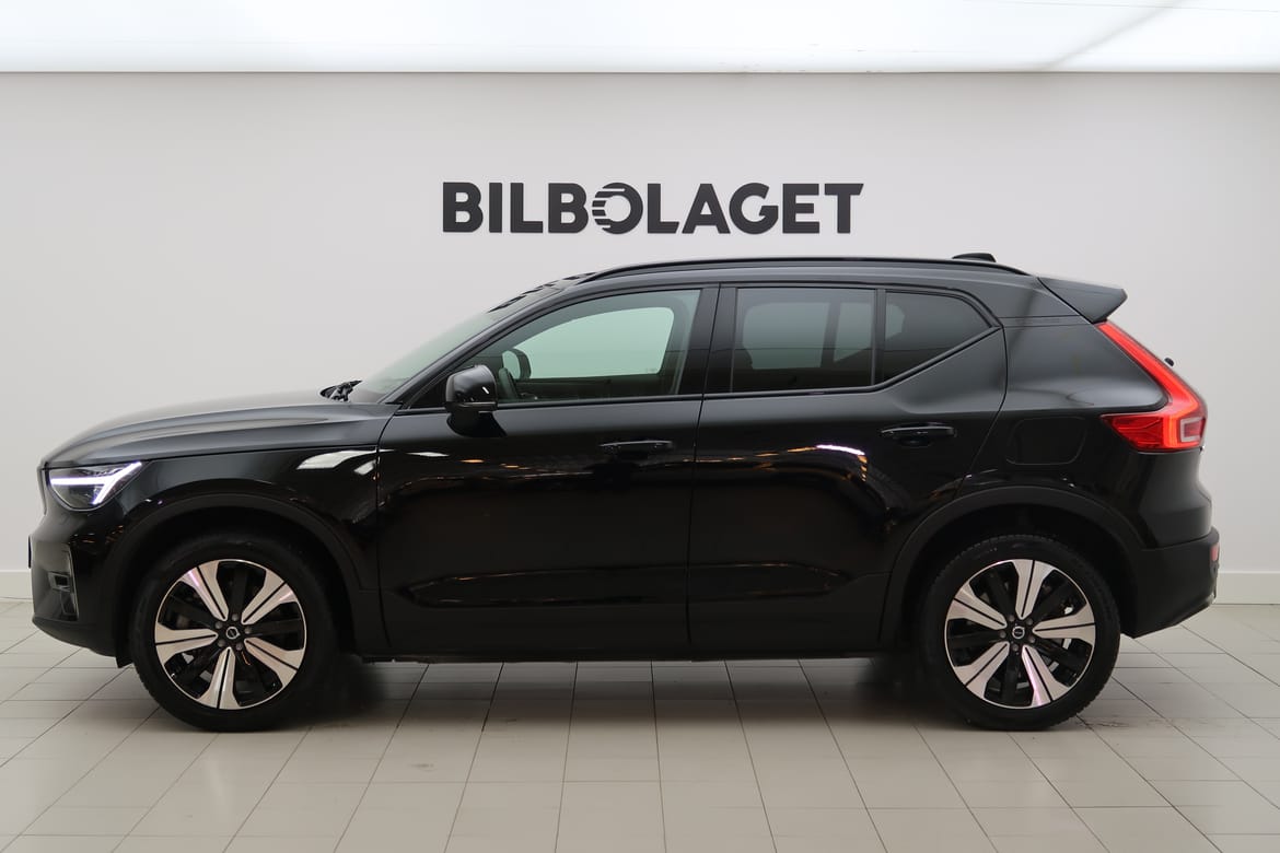 Volvo XC40 2023 - miniatyr 2